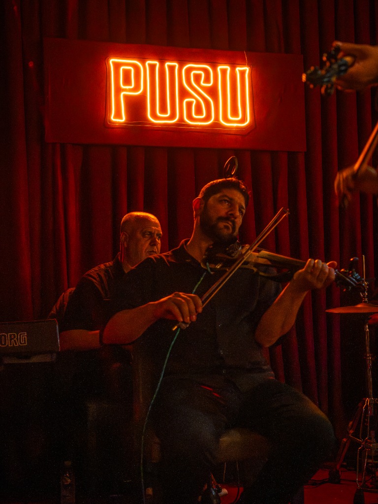 Pusu Yeni Nesil Eğlence Canlı Müzik Keman